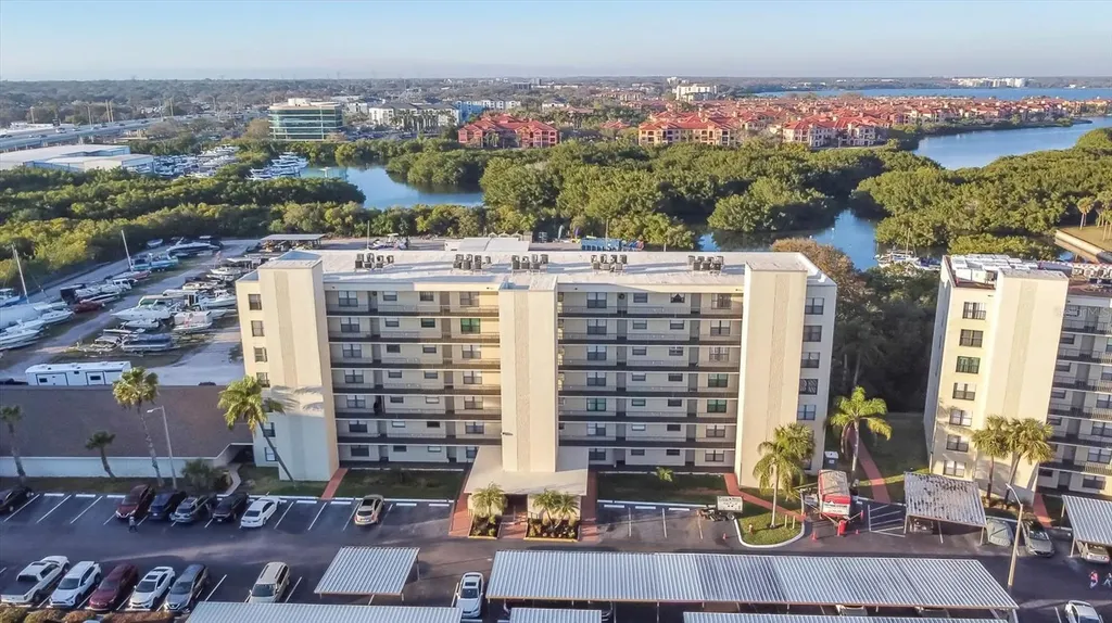 1000 Cove Cay Drive Clearwater FL 33760