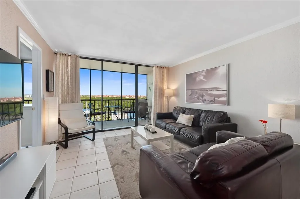 1000 Cove Cay Drive Clearwater FL 33760