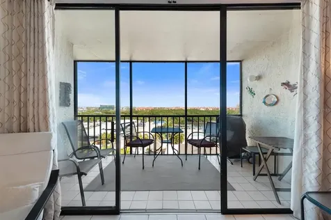 1000 Cove Cay Drive Clearwater FL 33760