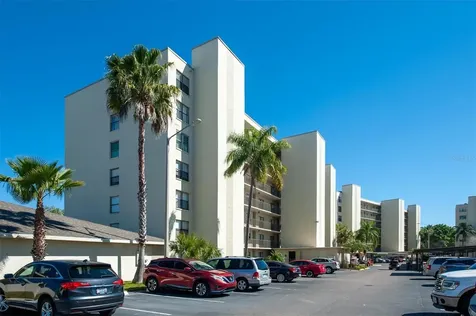 1000 Cove Cay Drive Clearwater FL 33760