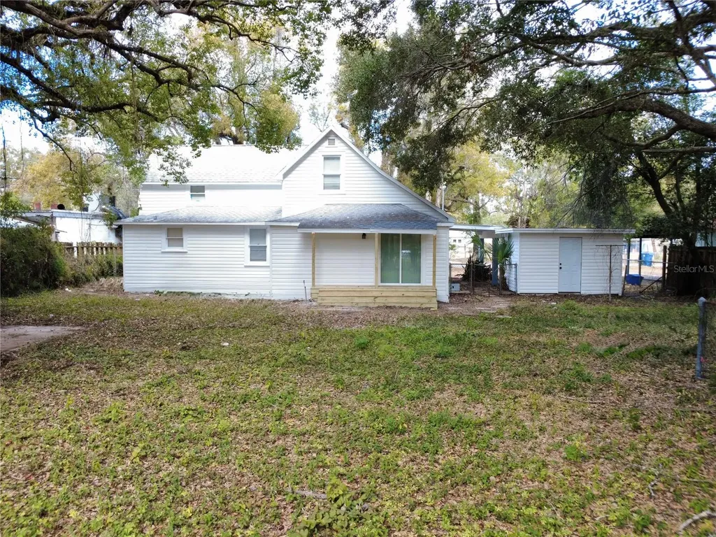 1903 E Osborne Avenue Tampa FL 33610