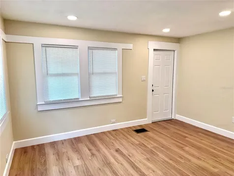 1903 E Osborne Avenue Tampa FL 33610