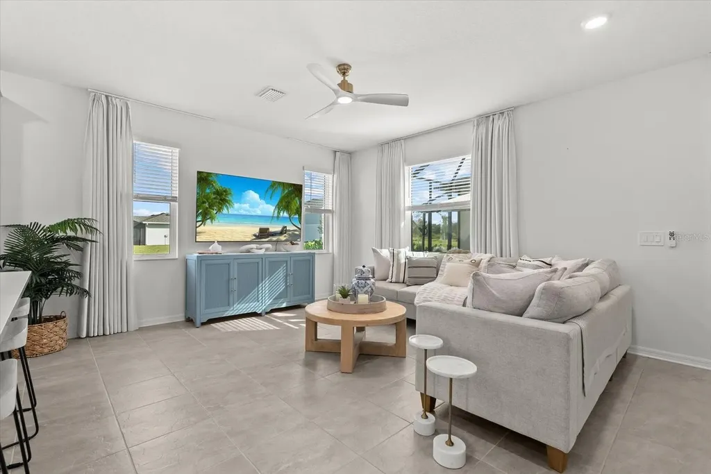 7328 Portlight Lane Sarasota FL 34240