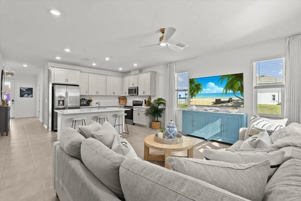 7328 Portlight Lane Sarasota FL 34240
