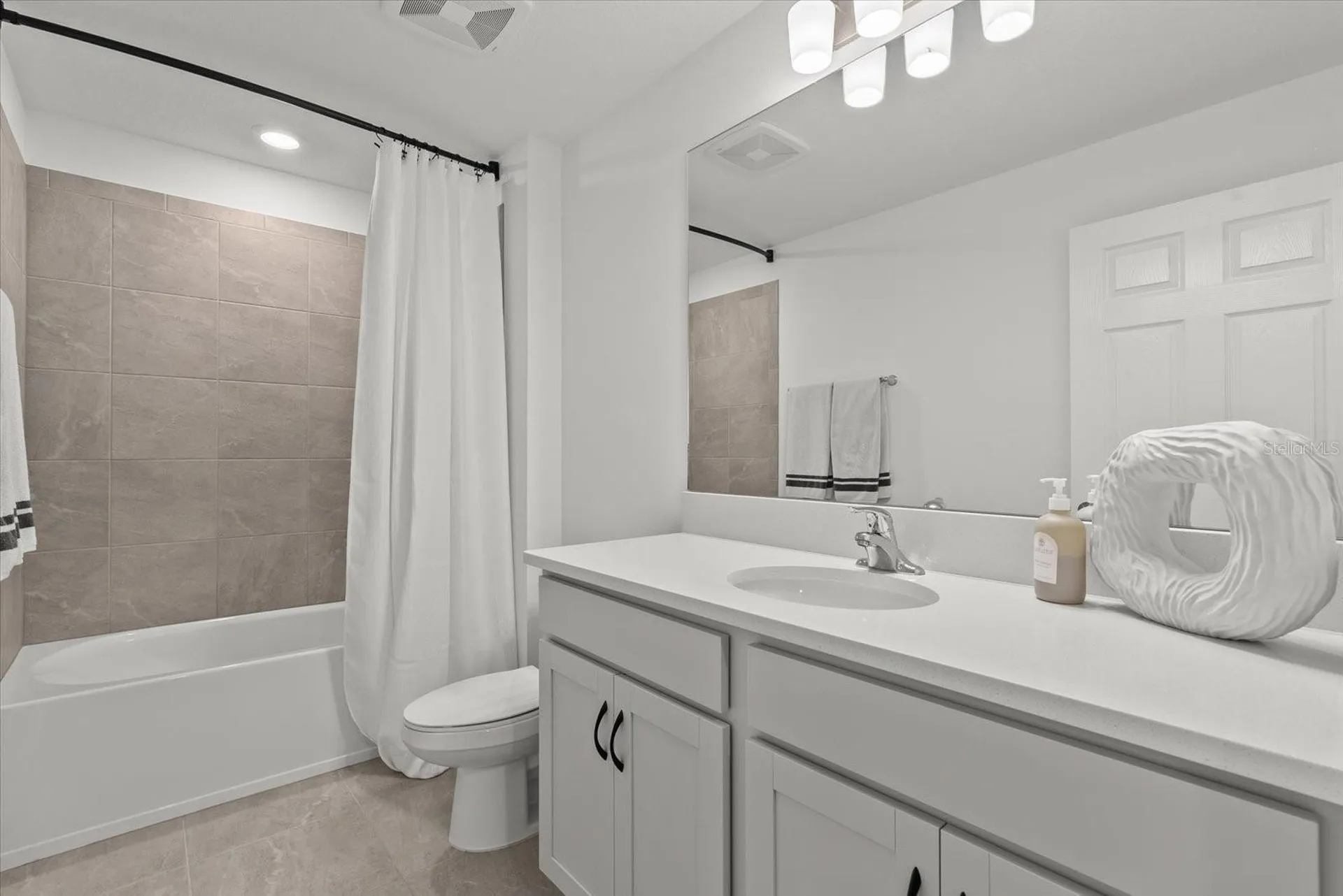 7328 Portlight Lane Sarasota FL 34240
