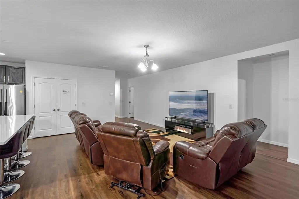 189 Luxmore Road Groveland FL 34736