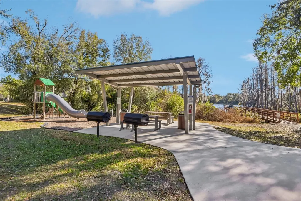 14217 Pondhawk Lane Tampa FL 33625