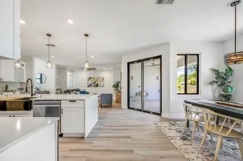 2861 Fontainebleau Avenue SE Palm Bay FL 32909