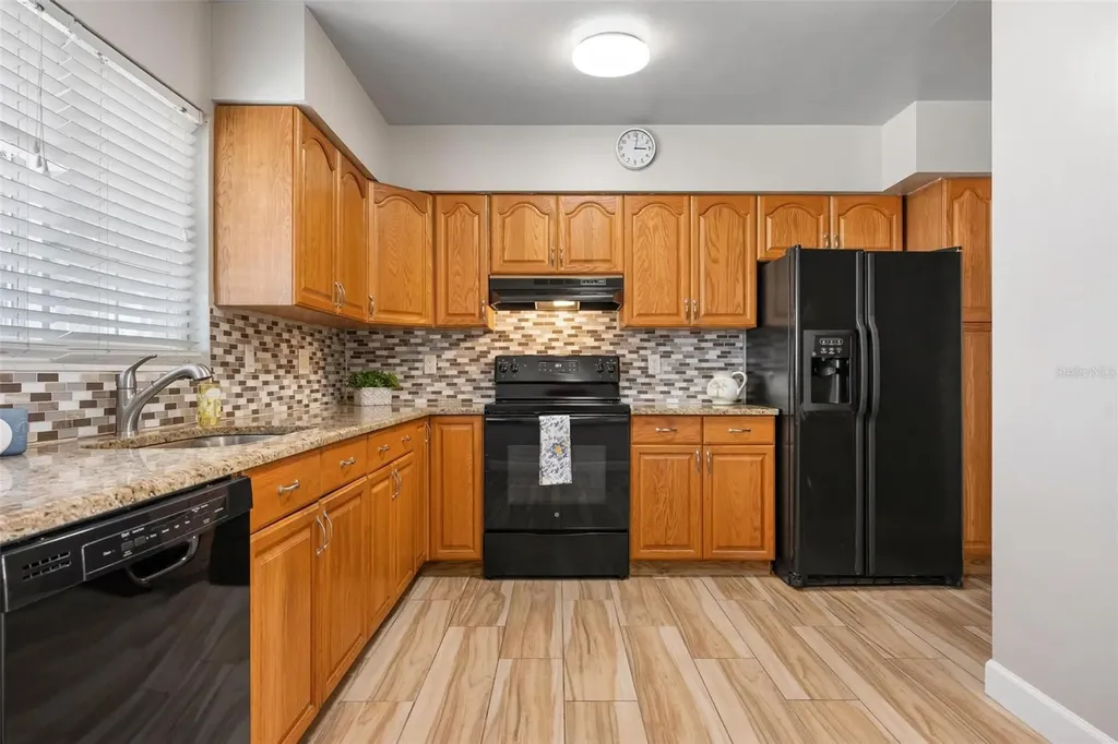 4213 Des Plains Drive Sarasota FL 34233