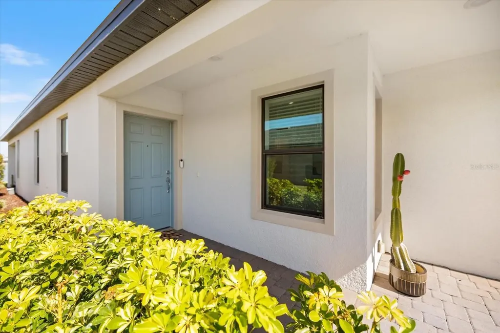 6512 Silverstar Drive Sarasota FL 34240