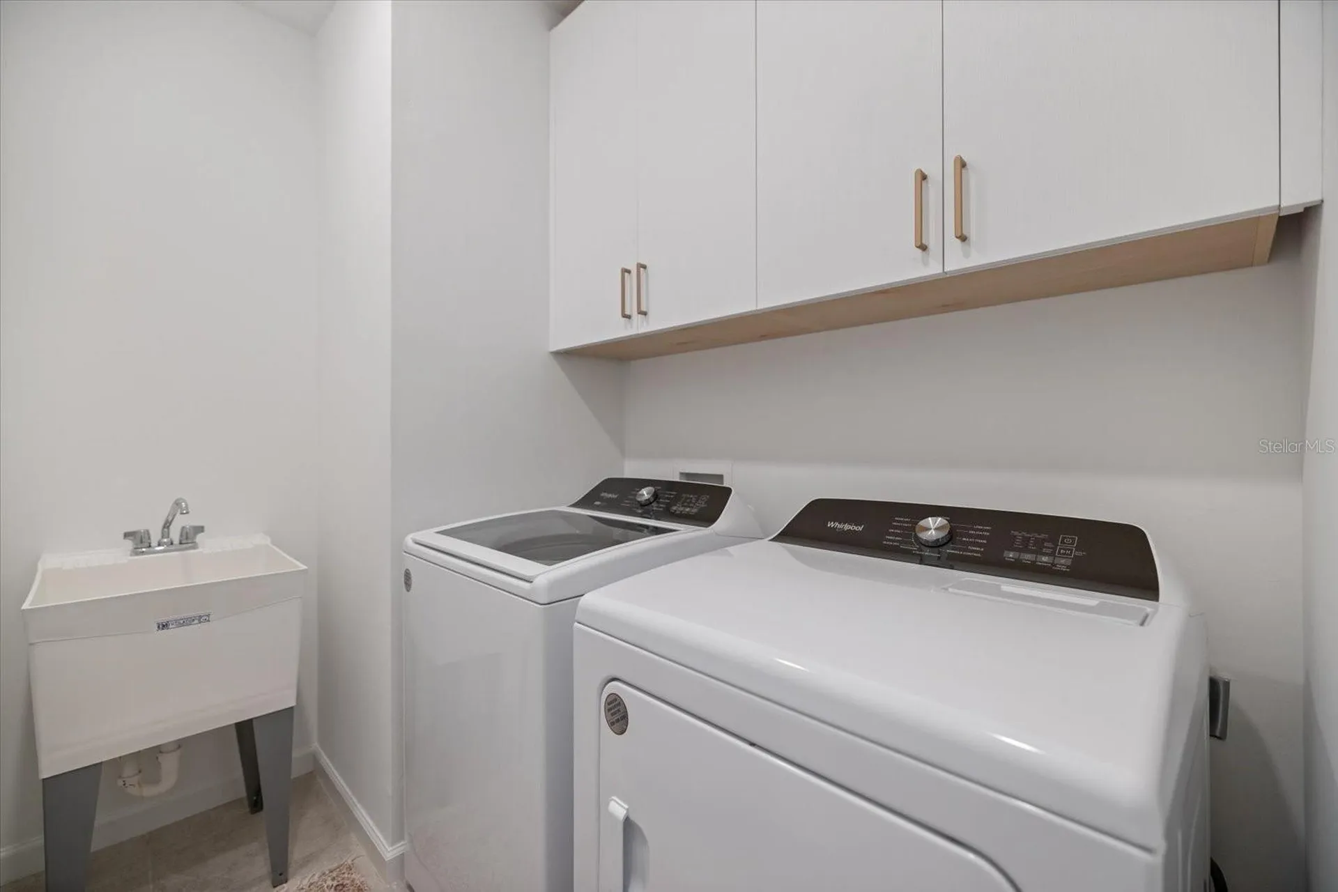 6512 Silverstar Drive Sarasota FL 34240