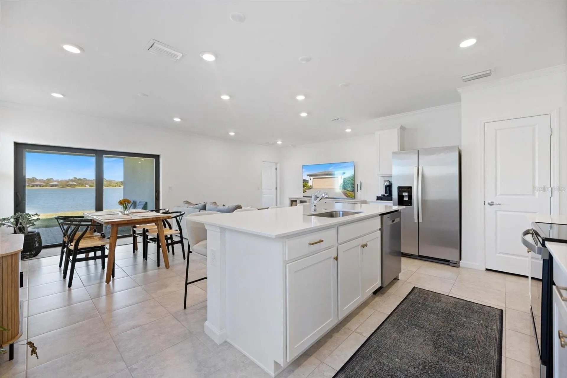 6512 Silverstar Drive Sarasota FL 34240
