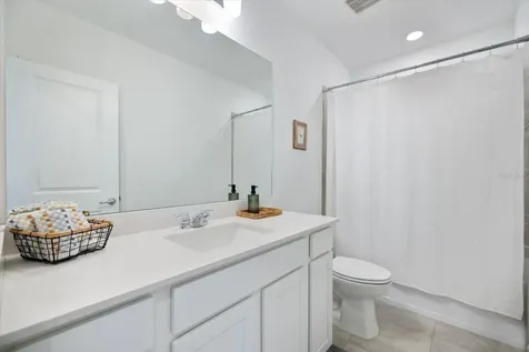 6512 Silverstar Drive Sarasota FL 34240