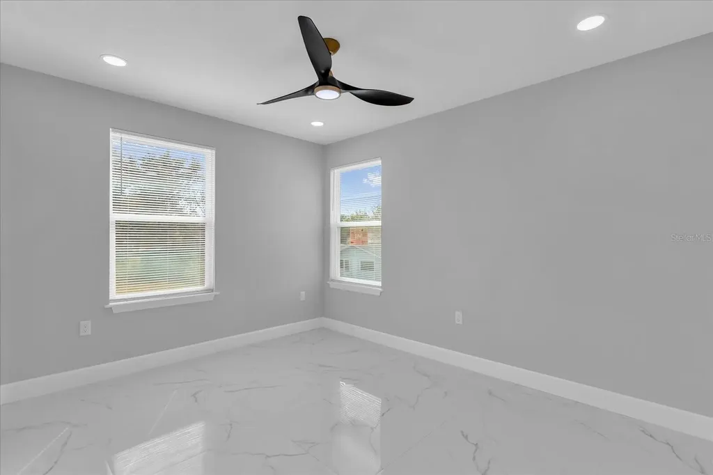 2404 Center Street Sanford FL 32771