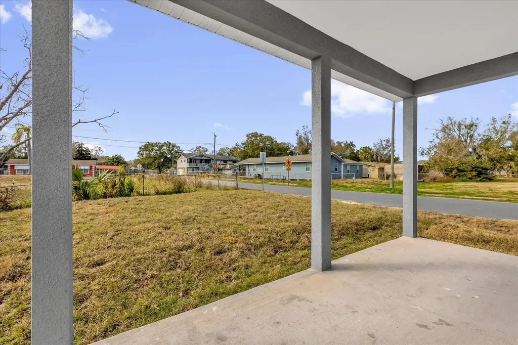 2404 Center Street Sanford FL 32771
