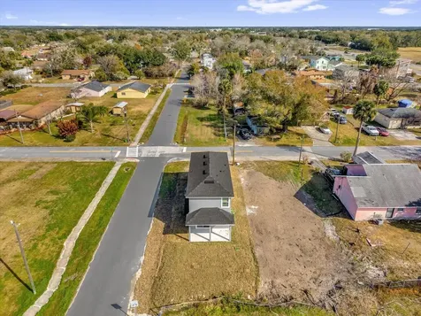 2404 Center Street Sanford FL 32771