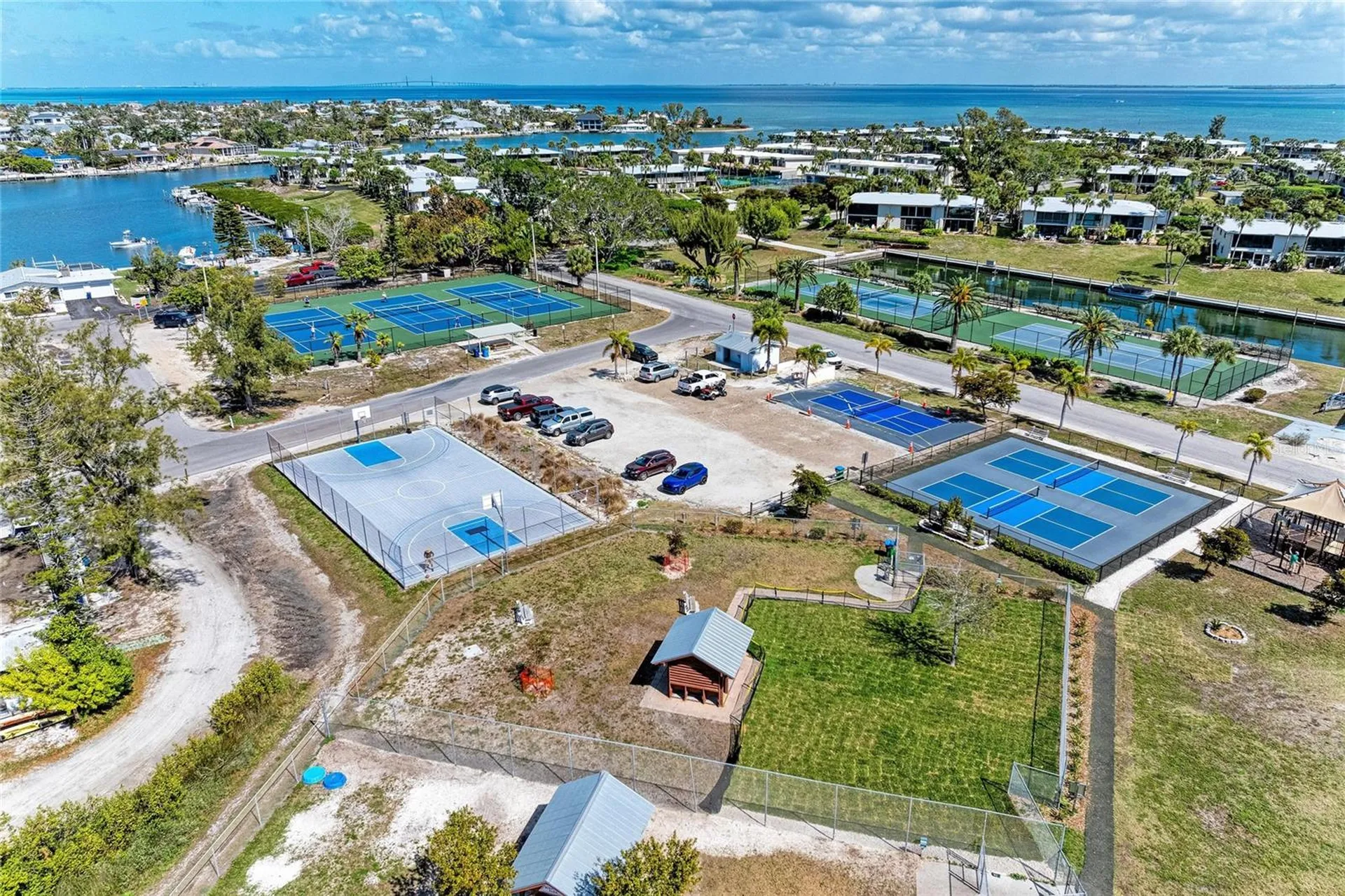 6250 Holmes Boulevard Holmes Beach FL 34217