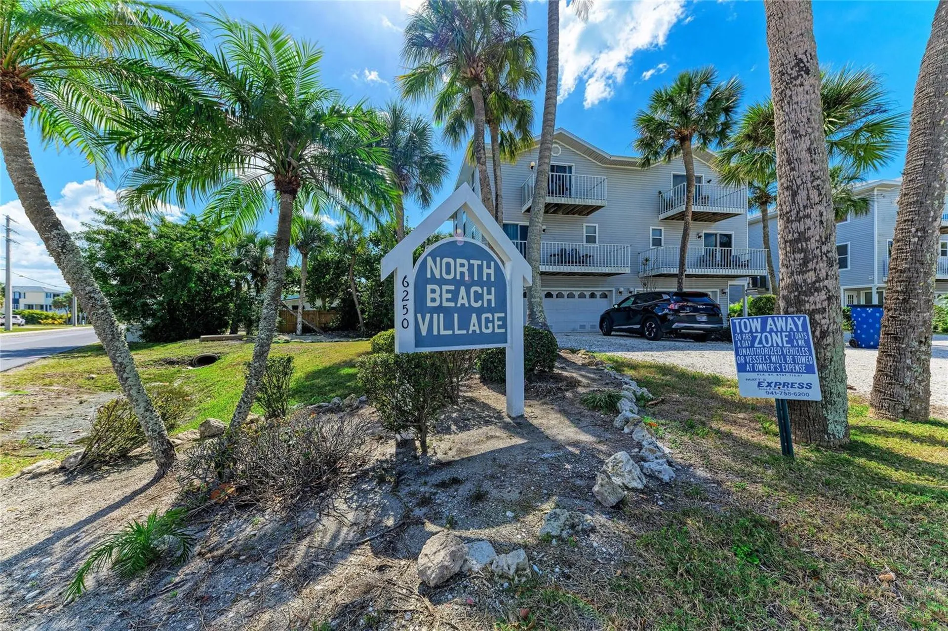 6250 Holmes Boulevard Holmes Beach FL 34217