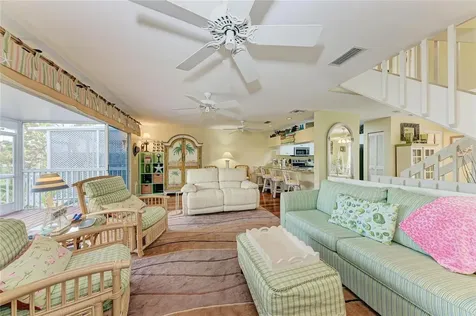 6250 Holmes Boulevard Holmes Beach FL 34217