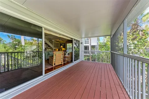 6250 Holmes Boulevard Holmes Beach FL 34217