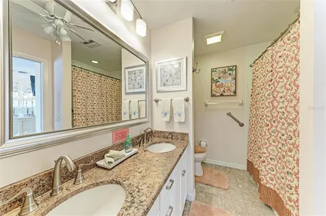 6250 Holmes Boulevard Holmes Beach FL 34217
