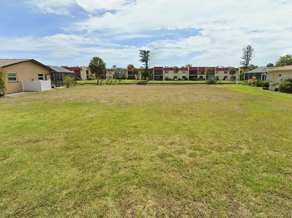 73 Rotonda Circle Rotonda West FL 33947