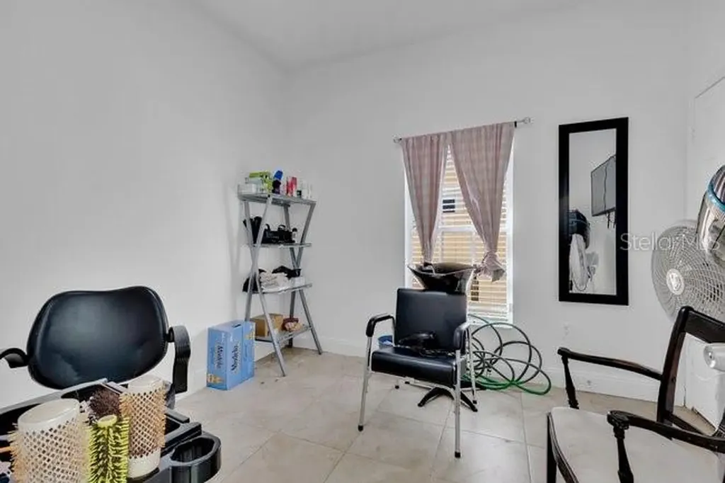 1057 Universal Rest Place Kissimmee FL 34744
