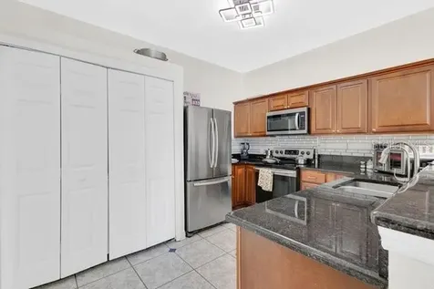 1057 Universal Rest Place Kissimmee FL 34744