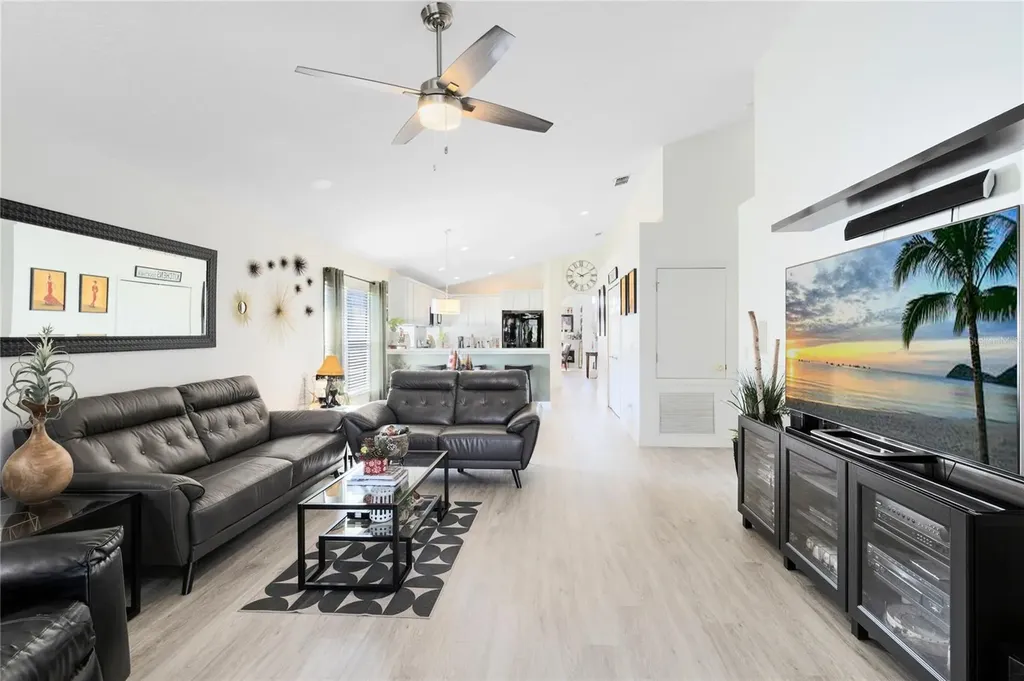 1106 Willow Branch Drive Orlando FL 32828