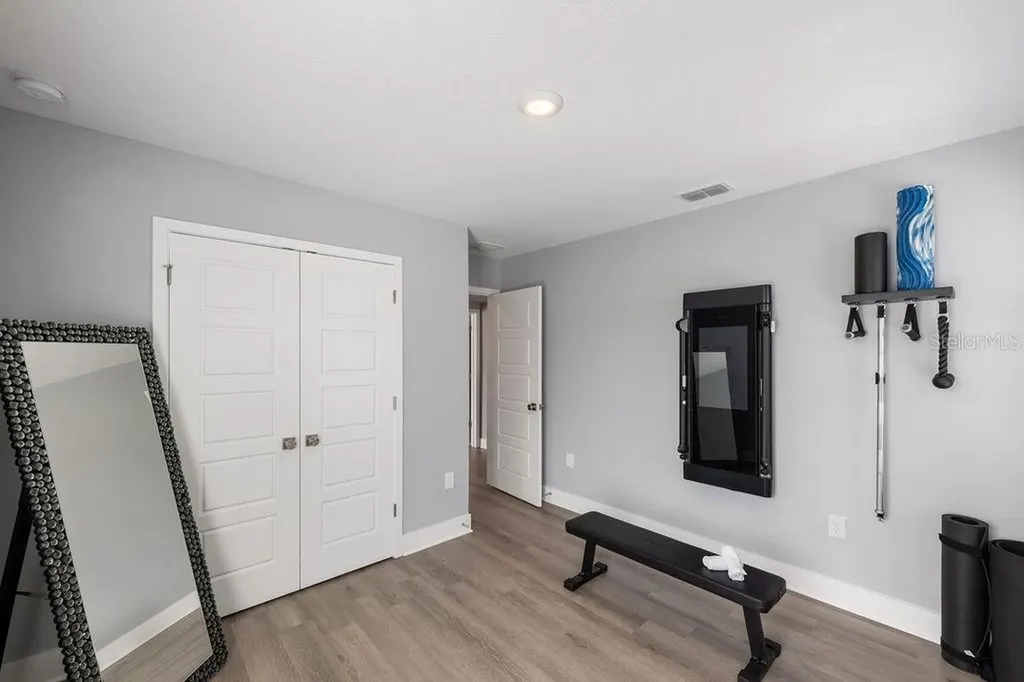 21 W Steele Street Orlando FL 32804