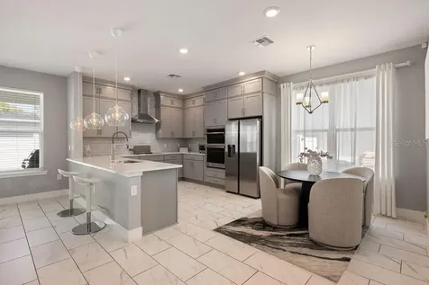 21 W Steele Street Orlando FL 32804