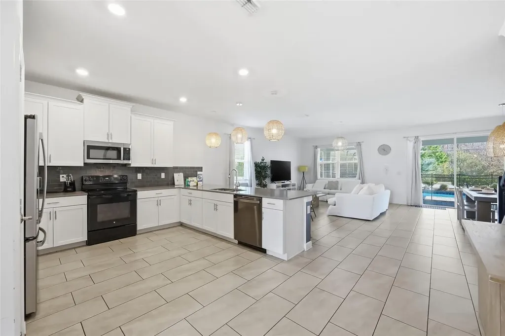2706 Oxymoron Way Kissimmee FL 34746