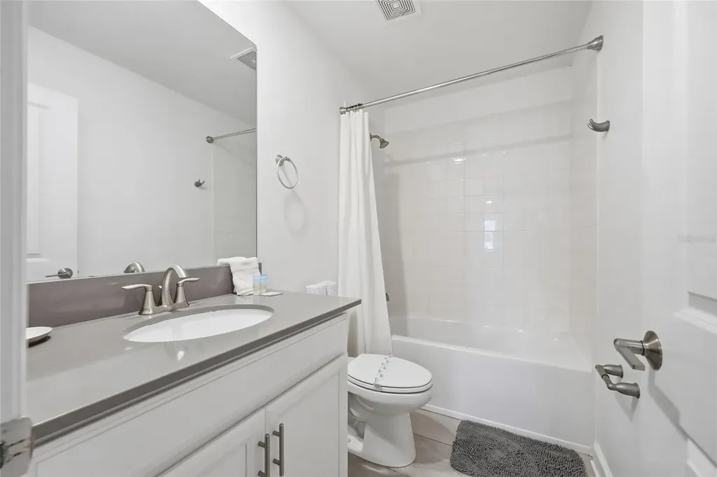 2706 Oxymoron Way Kissimmee FL 34746
