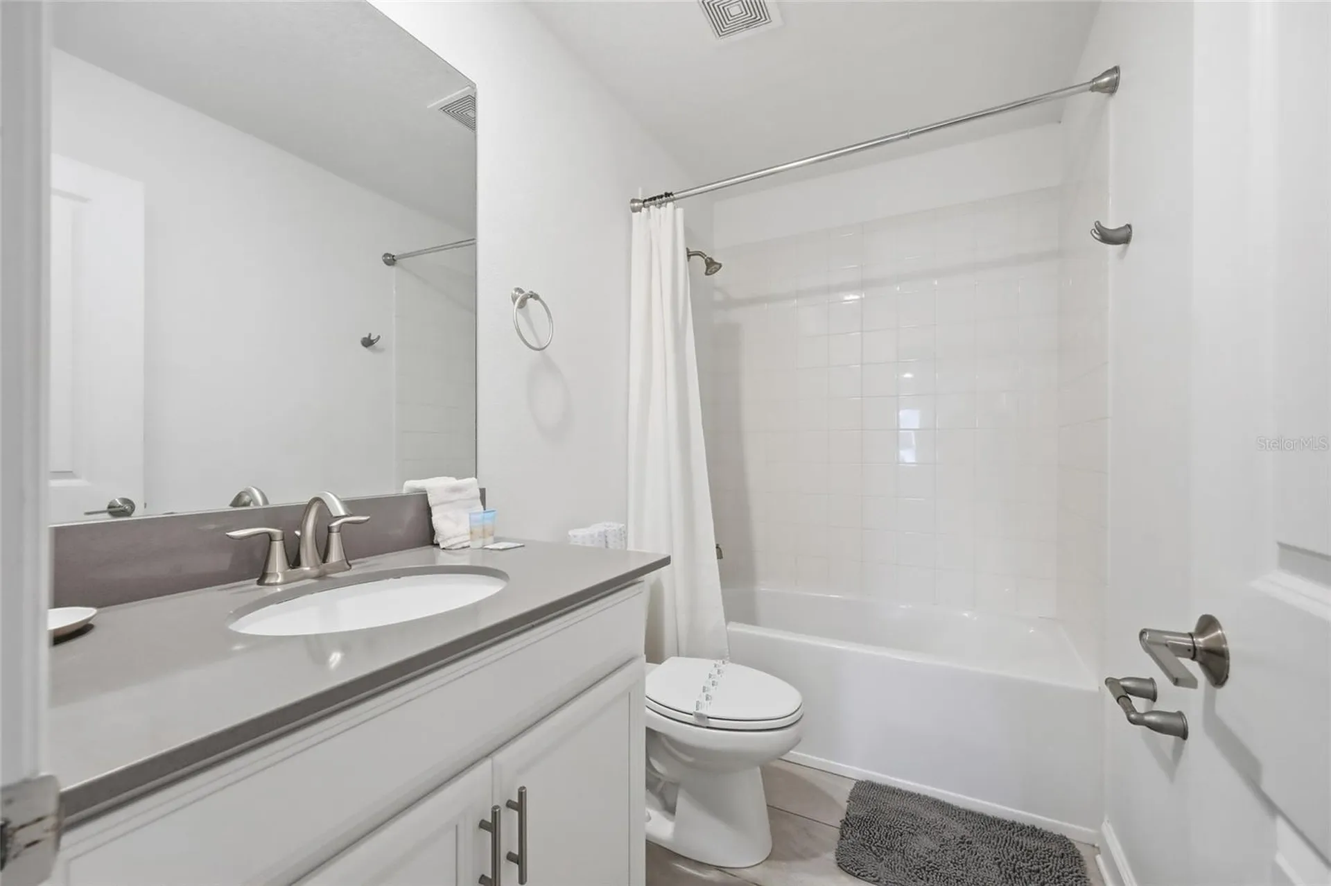 2706 Oxymoron Way Kissimmee FL 34746