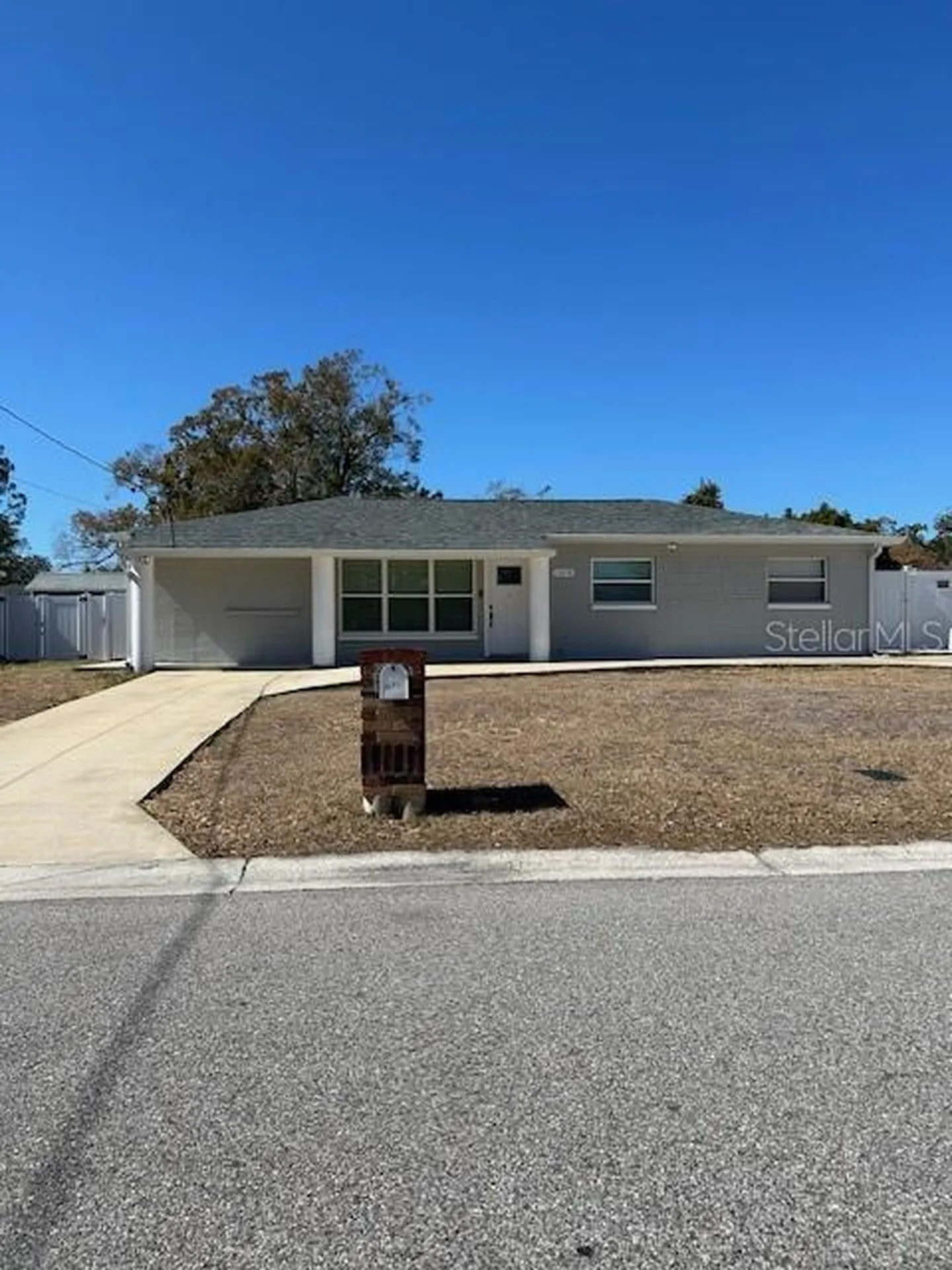 10418 N Otis Avenue Tampa FL 33612