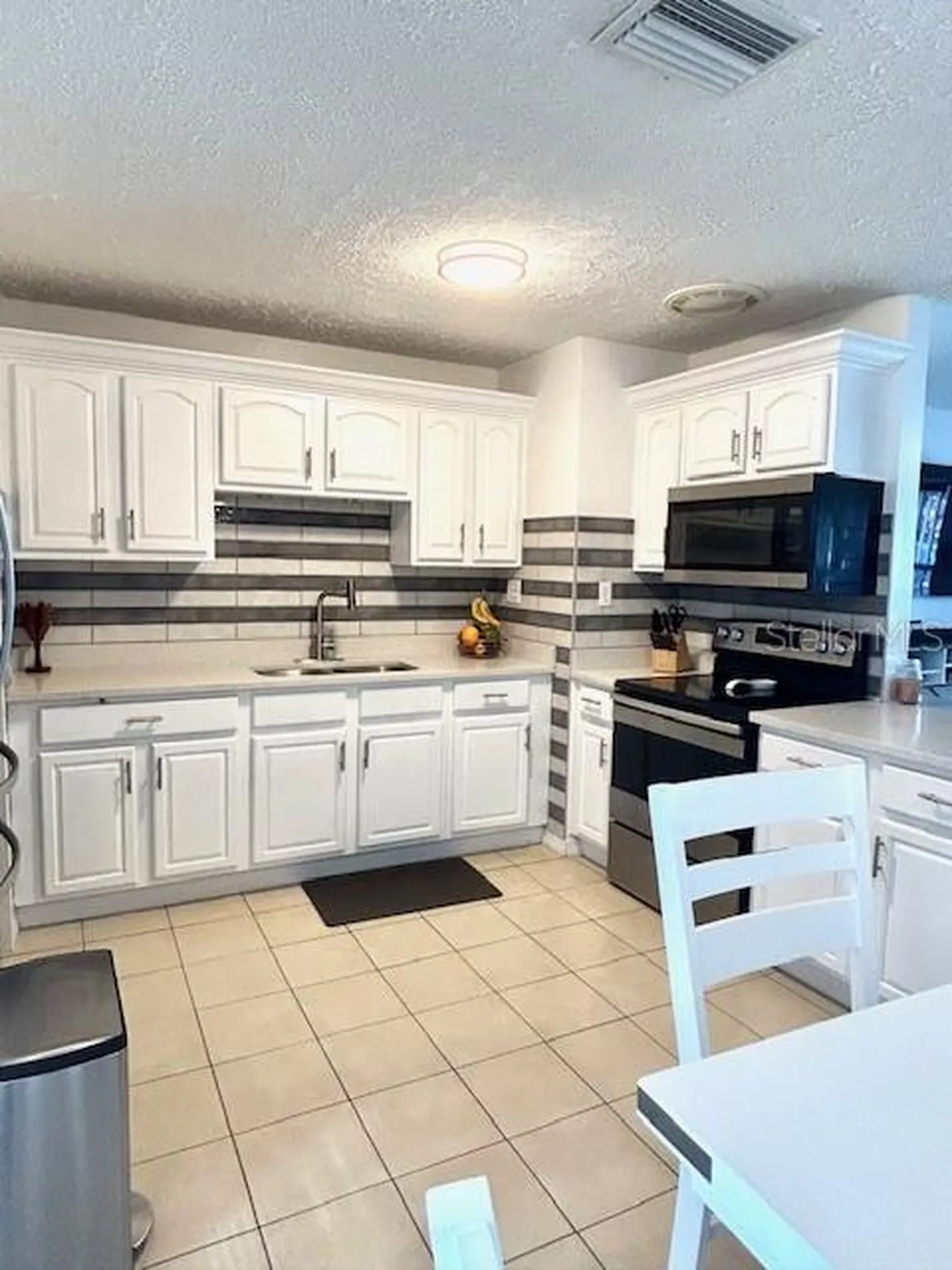 10418 N Otis Avenue Tampa FL 33612