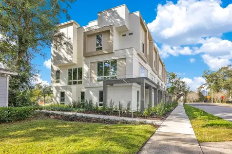 1010 E Robinson Orlando FL 32801