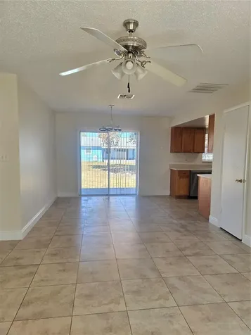 271 La Paz Drive Kissimmee FL 34743