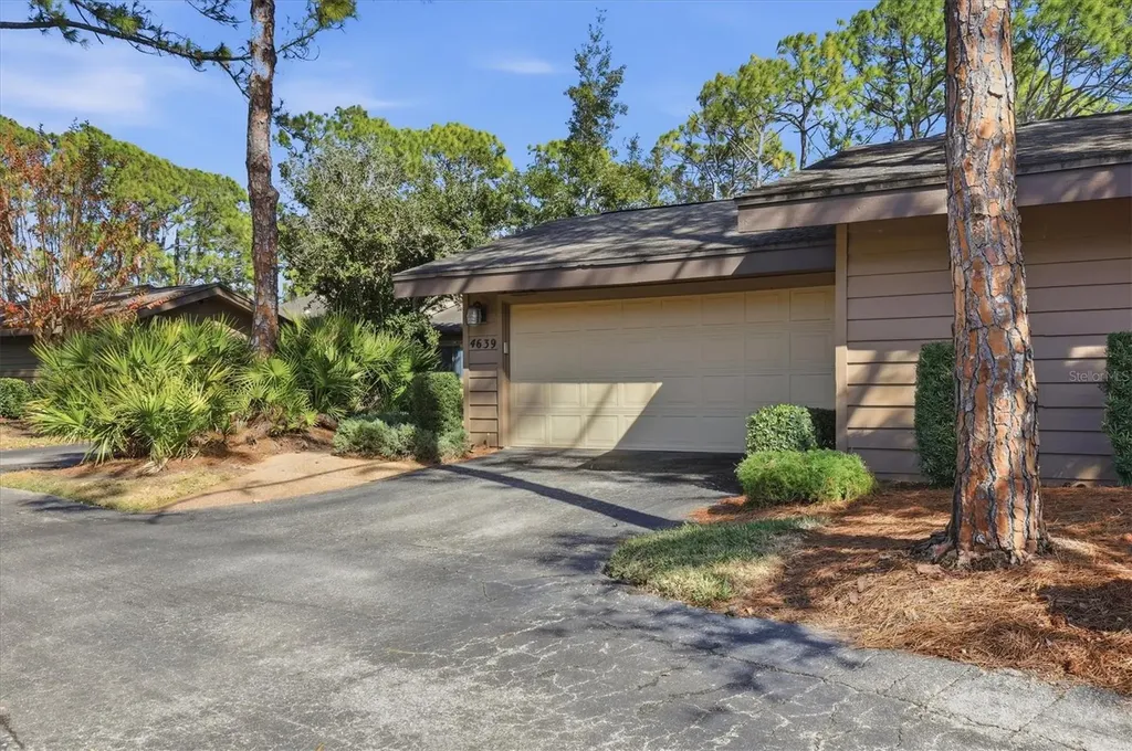 4639 Chandlers Forde Sarasota FL 34235