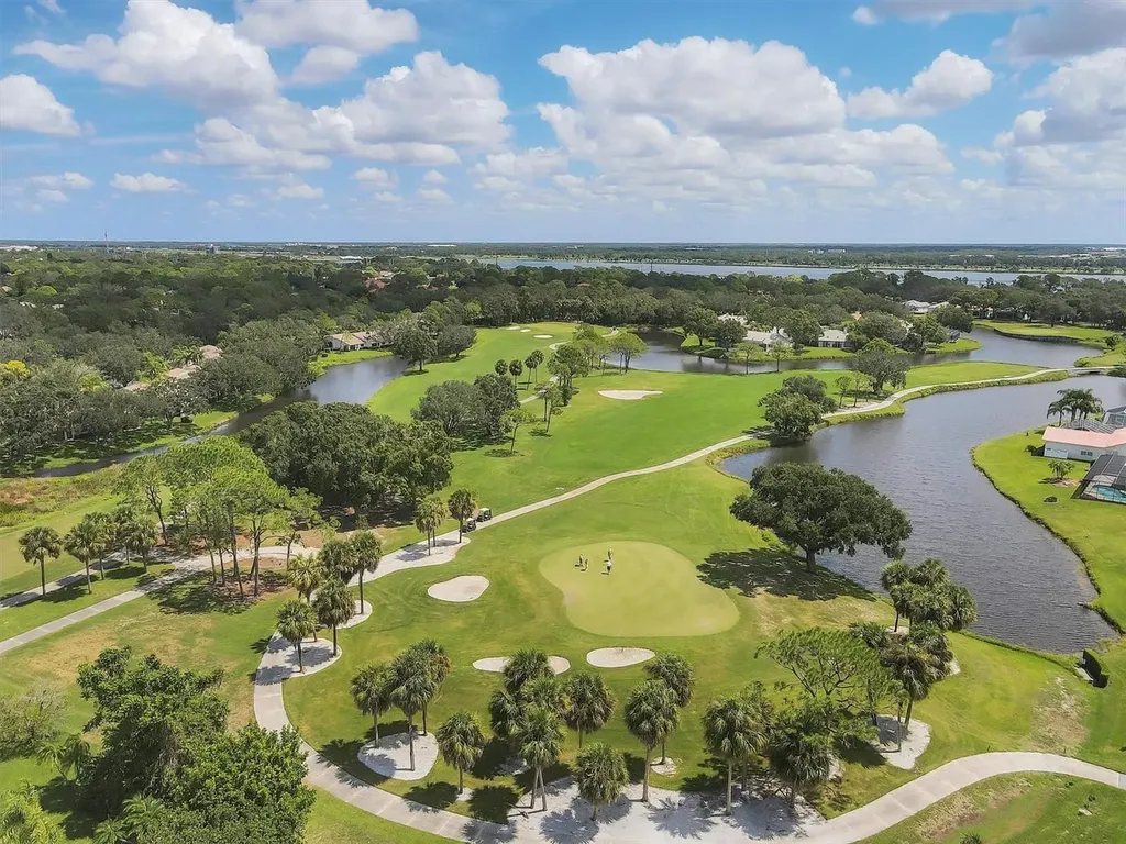 4639 Chandlers Forde Sarasota FL 34235