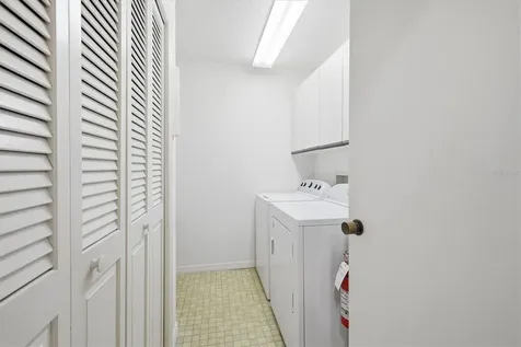 4639 Chandlers Forde Sarasota FL 34235