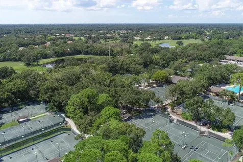 4639 Chandlers Forde Sarasota FL 34235