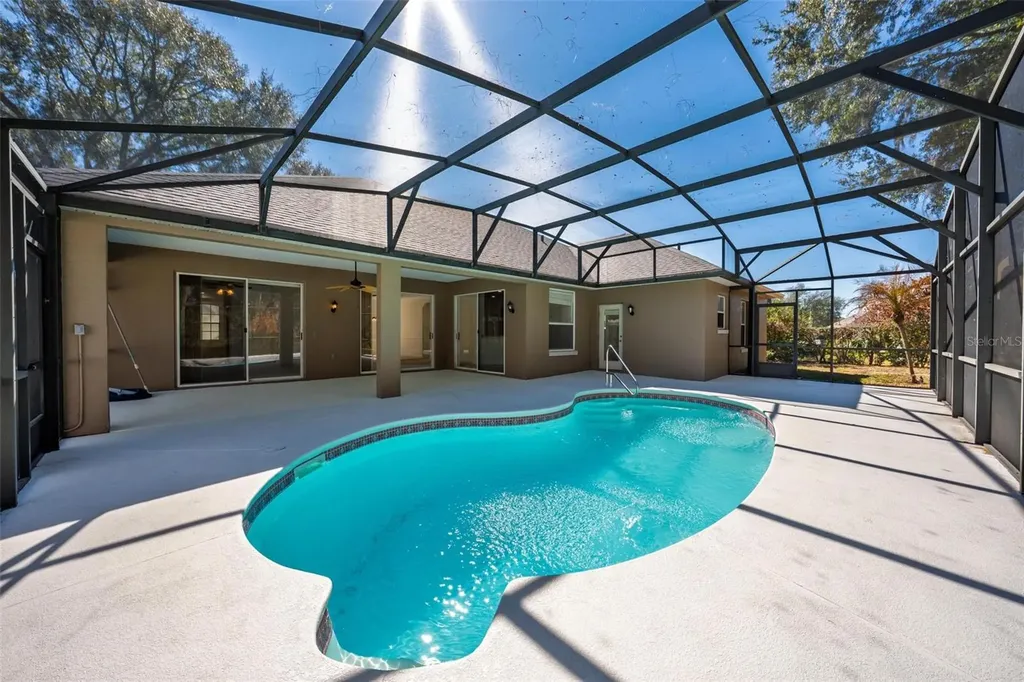 19337 Spring Oak Drive Eustis FL 32736