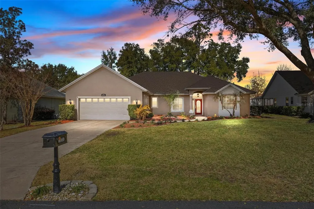19337 Spring Oak Drive Eustis FL 32736