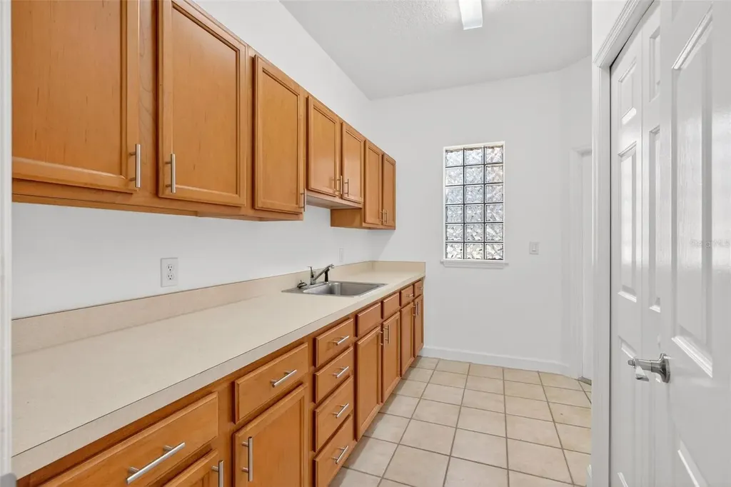 19337 Spring Oak Drive Eustis FL 32736