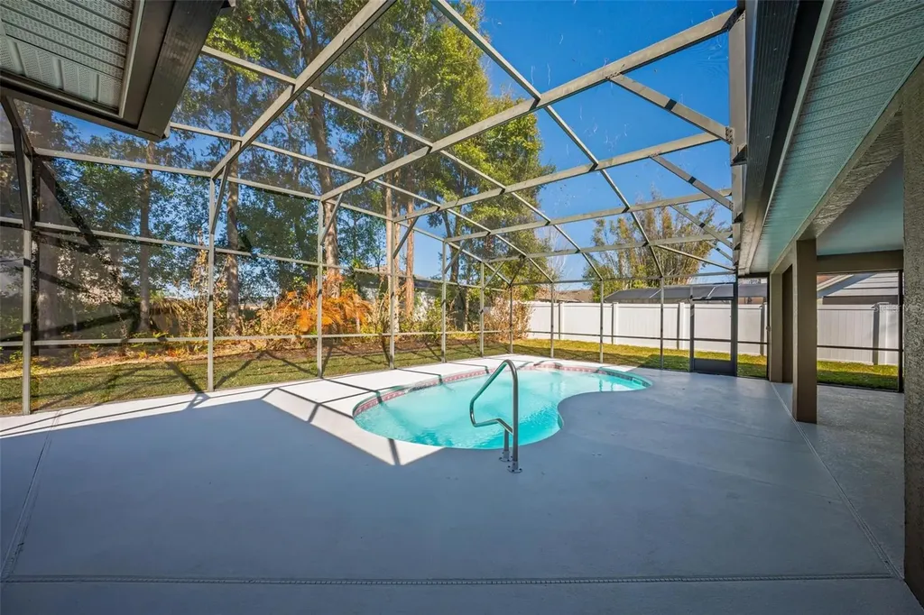 19337 Spring Oak Drive Eustis FL 32736