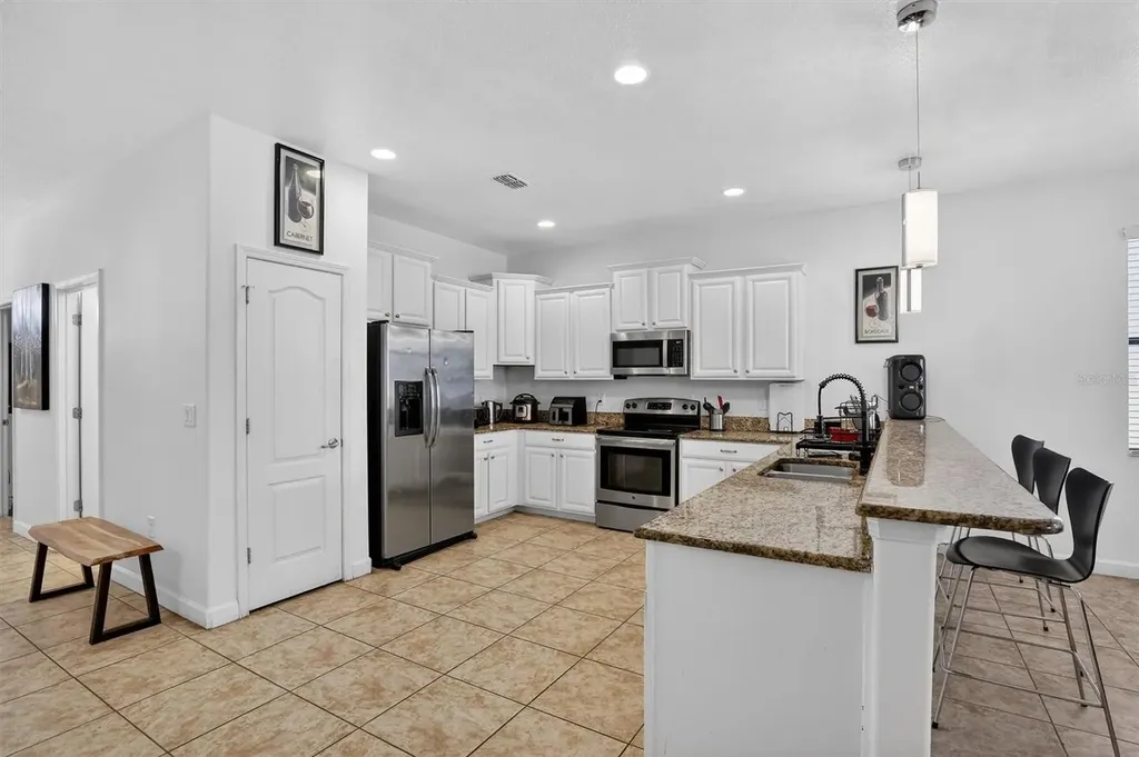 9107 El Caro Lane Davenport FL 33896