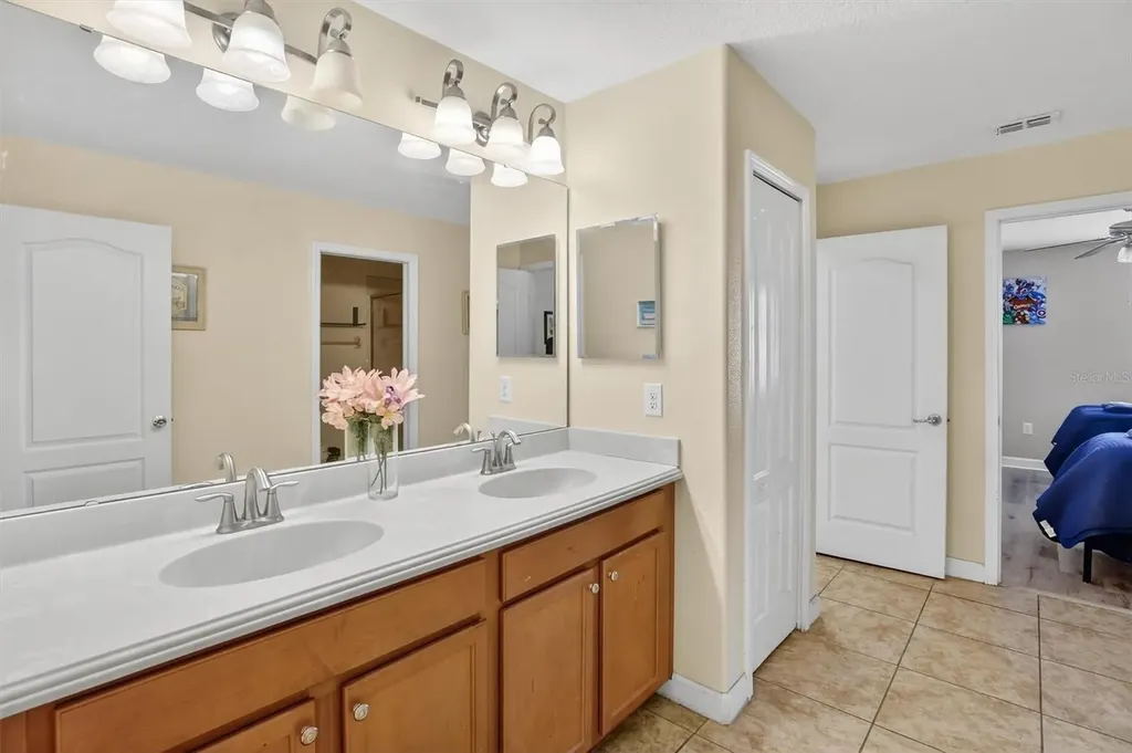 9107 El Caro Lane Davenport FL 33896