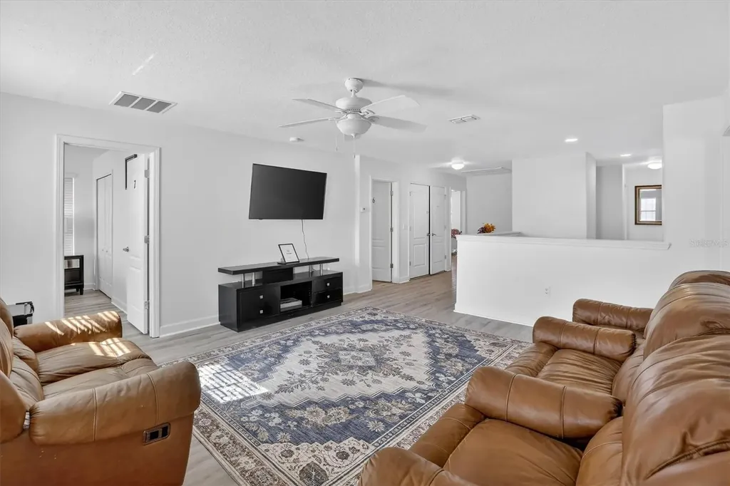 9107 El Caro Lane Davenport FL 33896