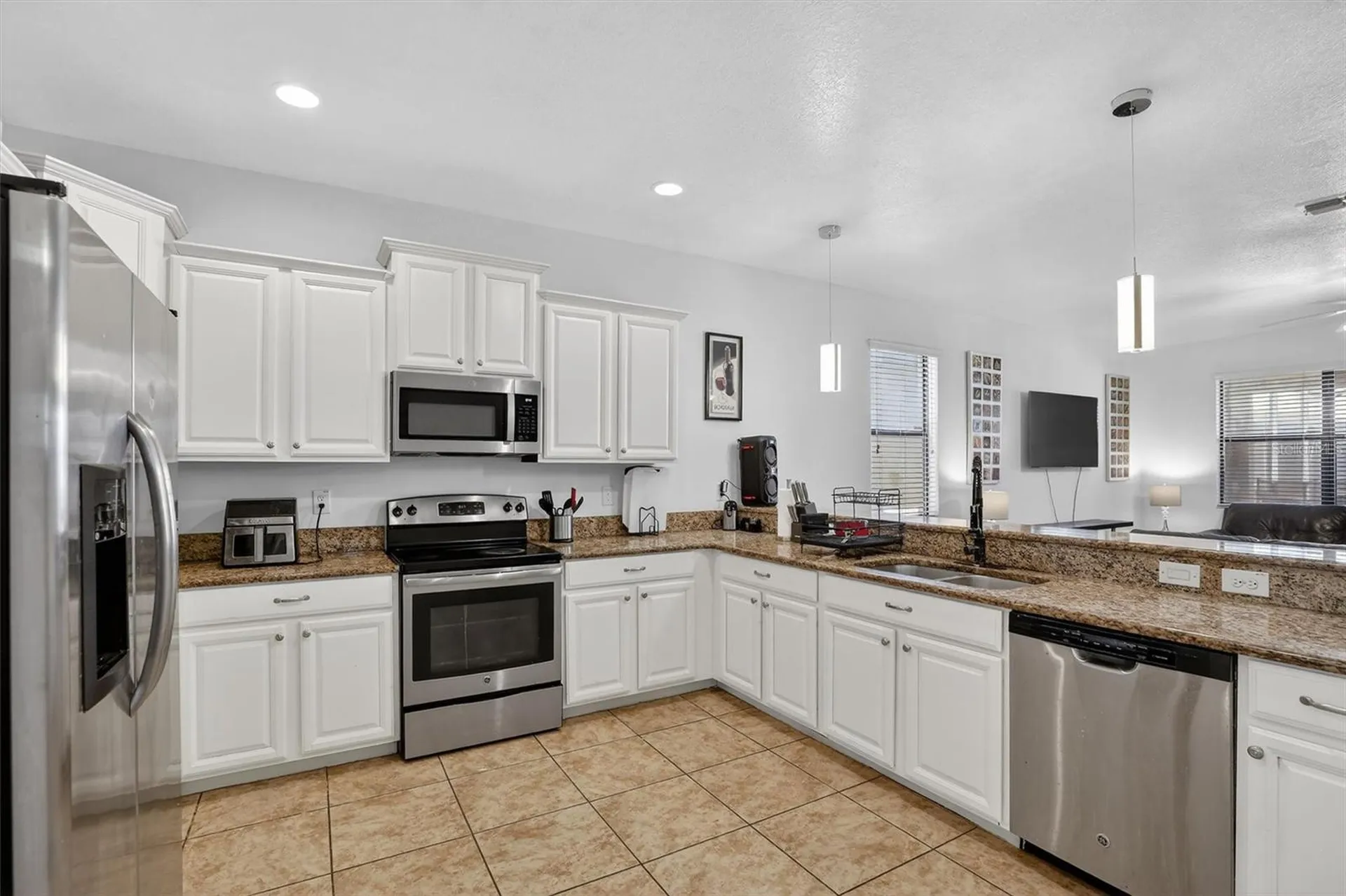 9107 El Caro Lane Davenport FL 33896